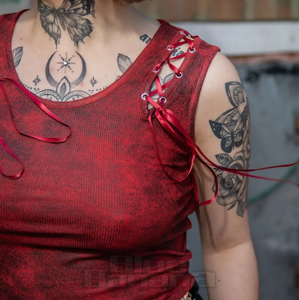 Banned Rogue Ribbon Top (Red)