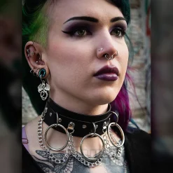 Blue Banana Chains & Rings Choker (Black)