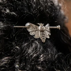 Blue Banana Death'S Head Moth Hair Pin (Silver)