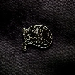Blue Banana Sleeping Cat Pin Badge (Black)