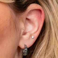 Blue Banana Surgical Steel Single Skulls Ear Clicker (Silver)