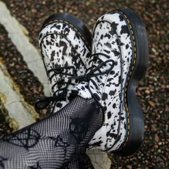 Dr Martens Buzz 5 Eye Dalmatian Shoe (Black & Cream)