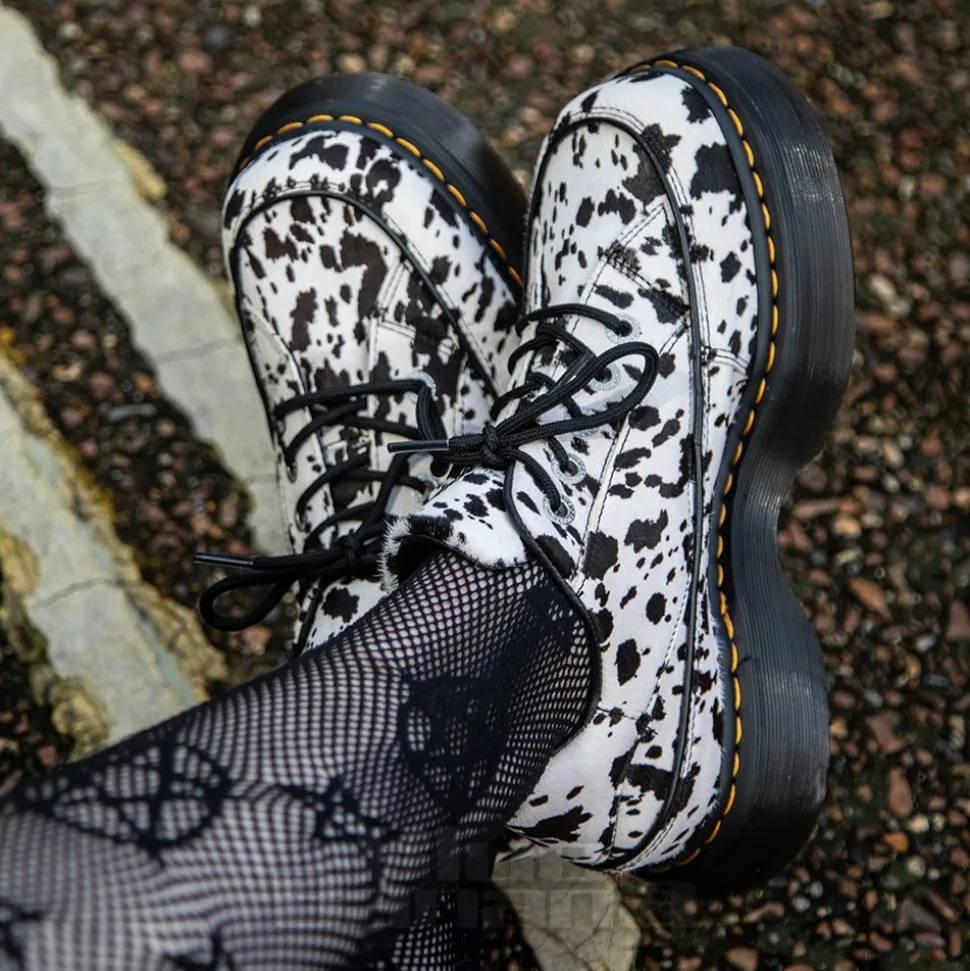 Dr Martens Buzz 5 Eye Dalmatian Shoe (Black & Cream)
