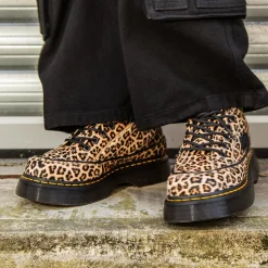 Dr Martens Buzz 5 Lace Mini Shoe (Leopard)
