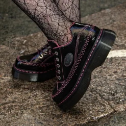 Dr Martens Buzz Patent Shoe (Black/Pink)