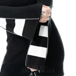 Heartless Vonda Top (Black/White)