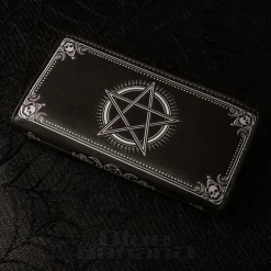 Nemesis Now Cult Cuties Malpuss Embossed Purse (18.5cm)
